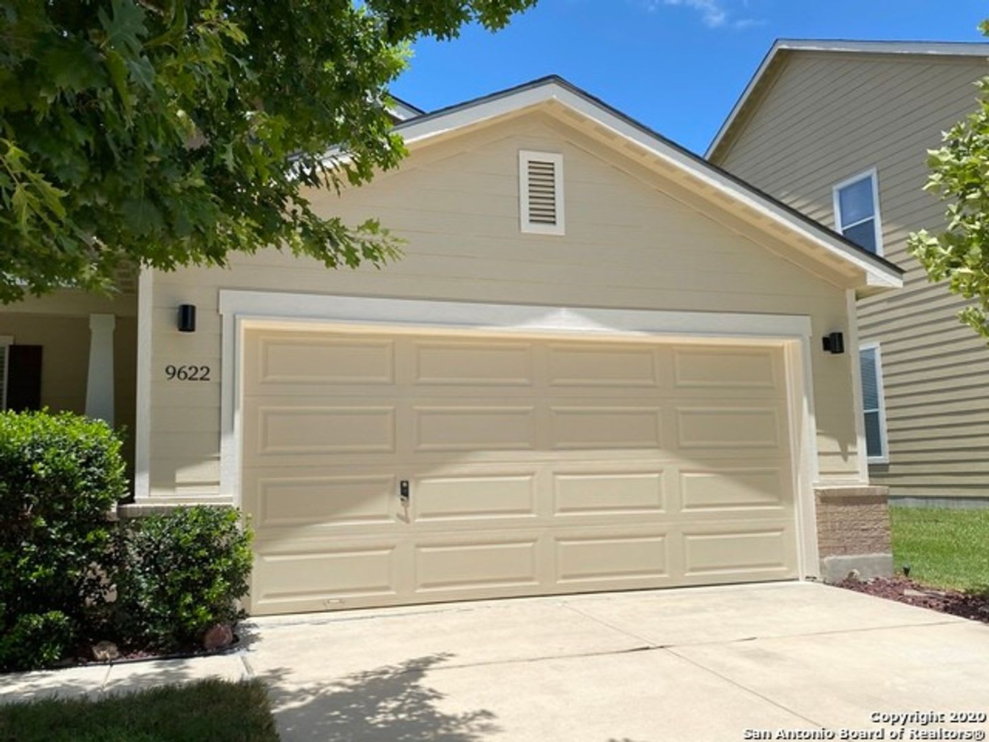 Wonderful home in Copperfield Neighborhood. Realtor Commission: $500 – photo 2