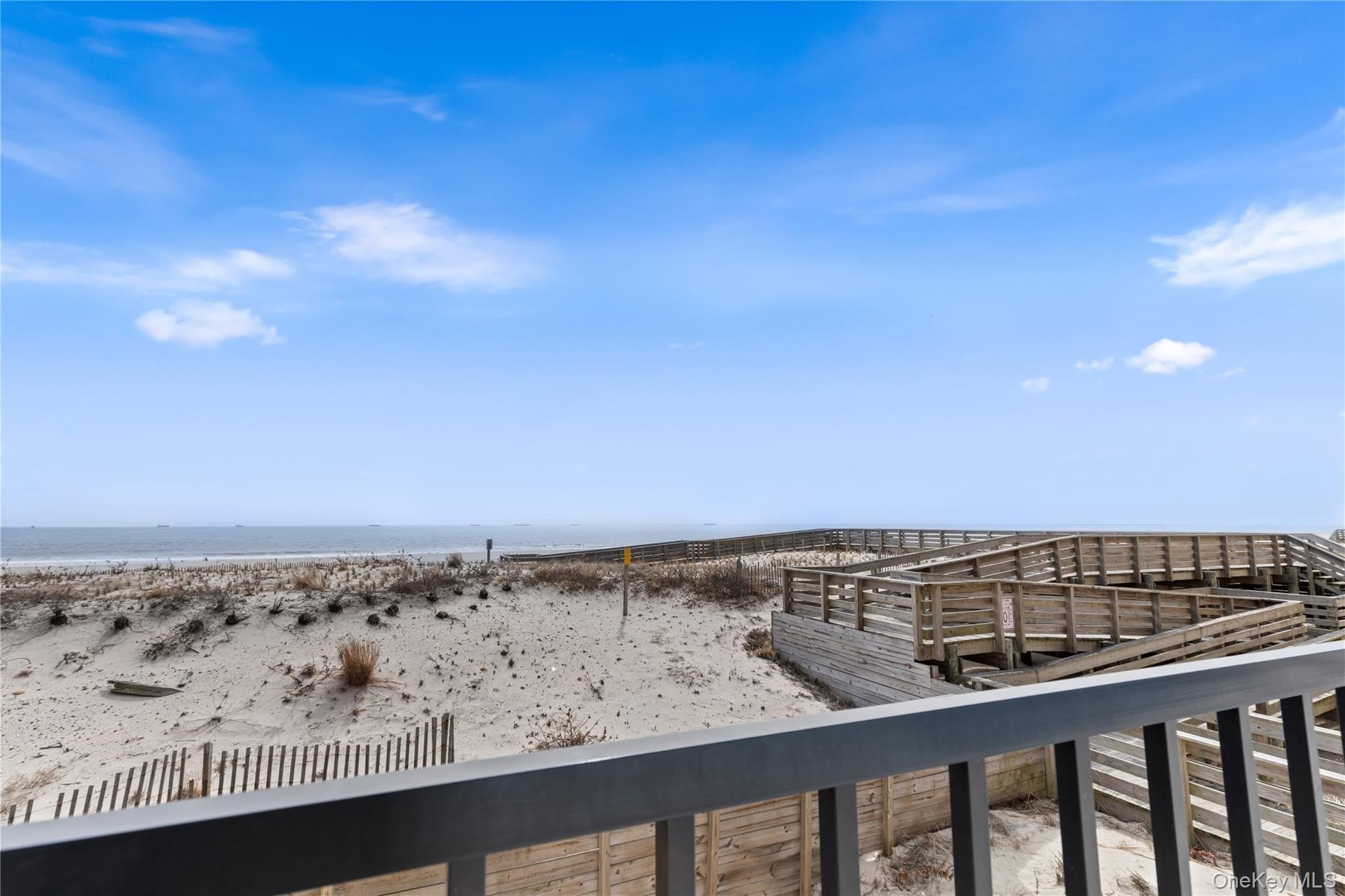 750 Shore Road – photo 3