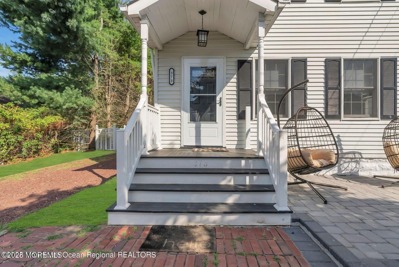 373 W Park Avenue – photo 2