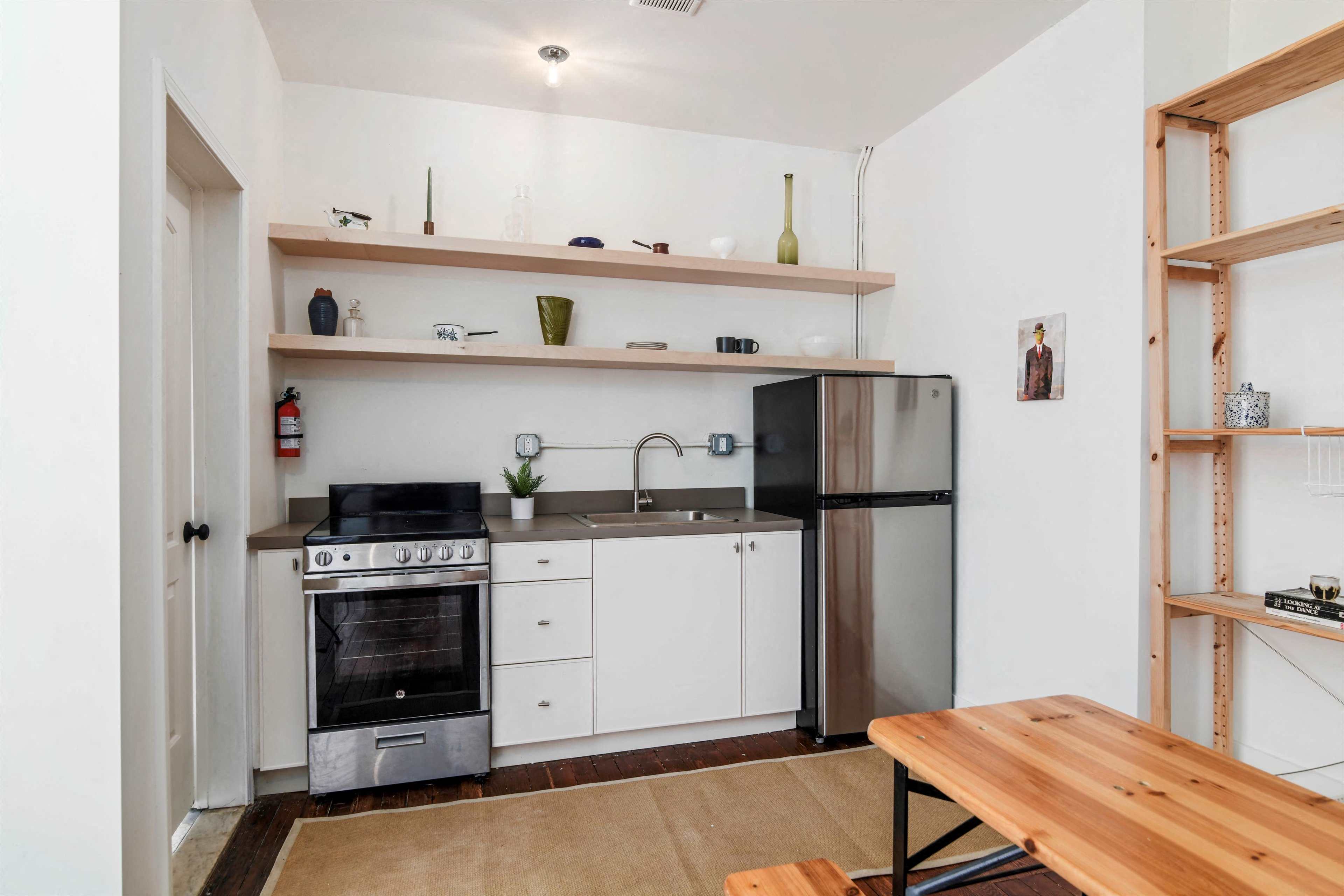 655 Hazelwood – photo 2