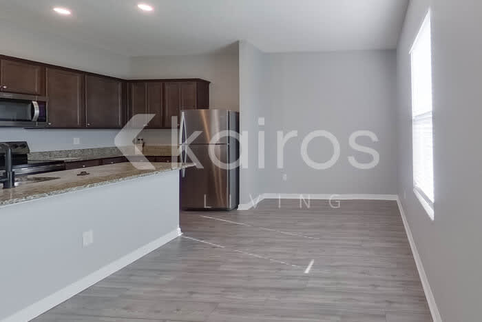 30098 Fedora Circle – photo 5