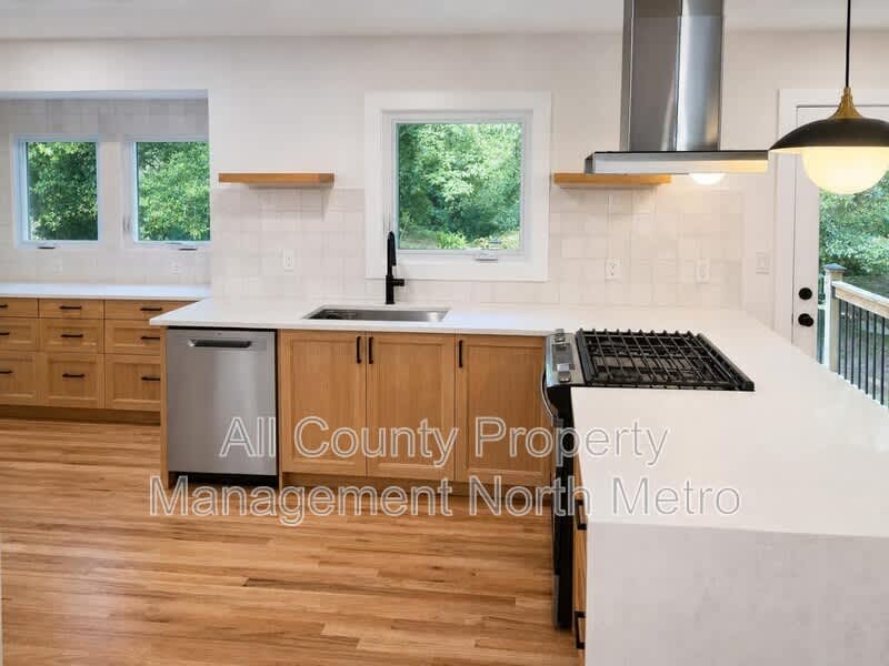 4335 King Springs Road SE – photo 5