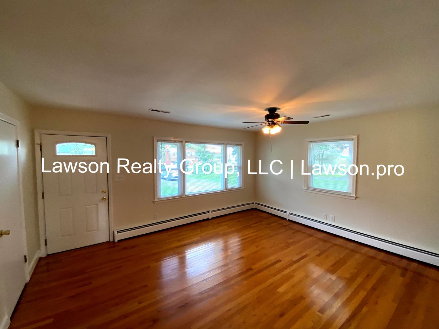 Updated Split Level Home In Salem – photo 2