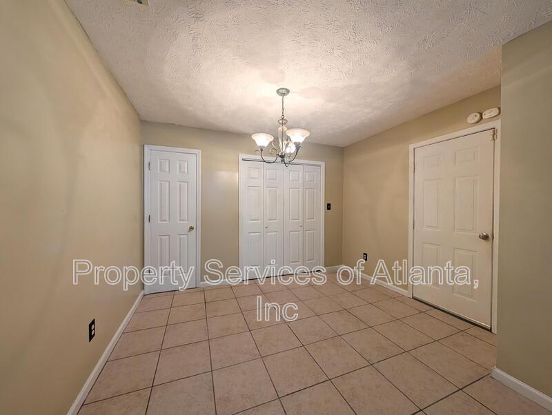 314 Country Club Dr – photo 4