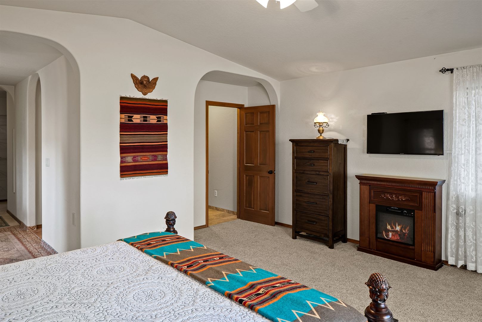 Amazing Sedona Bell Rock Views, Large Deck, BBQ! – photo 3