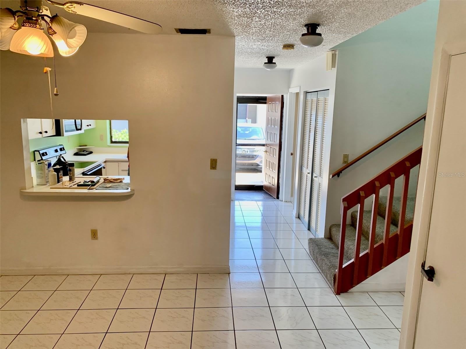 2000 Forrest Nelson Boulevard – photo 2