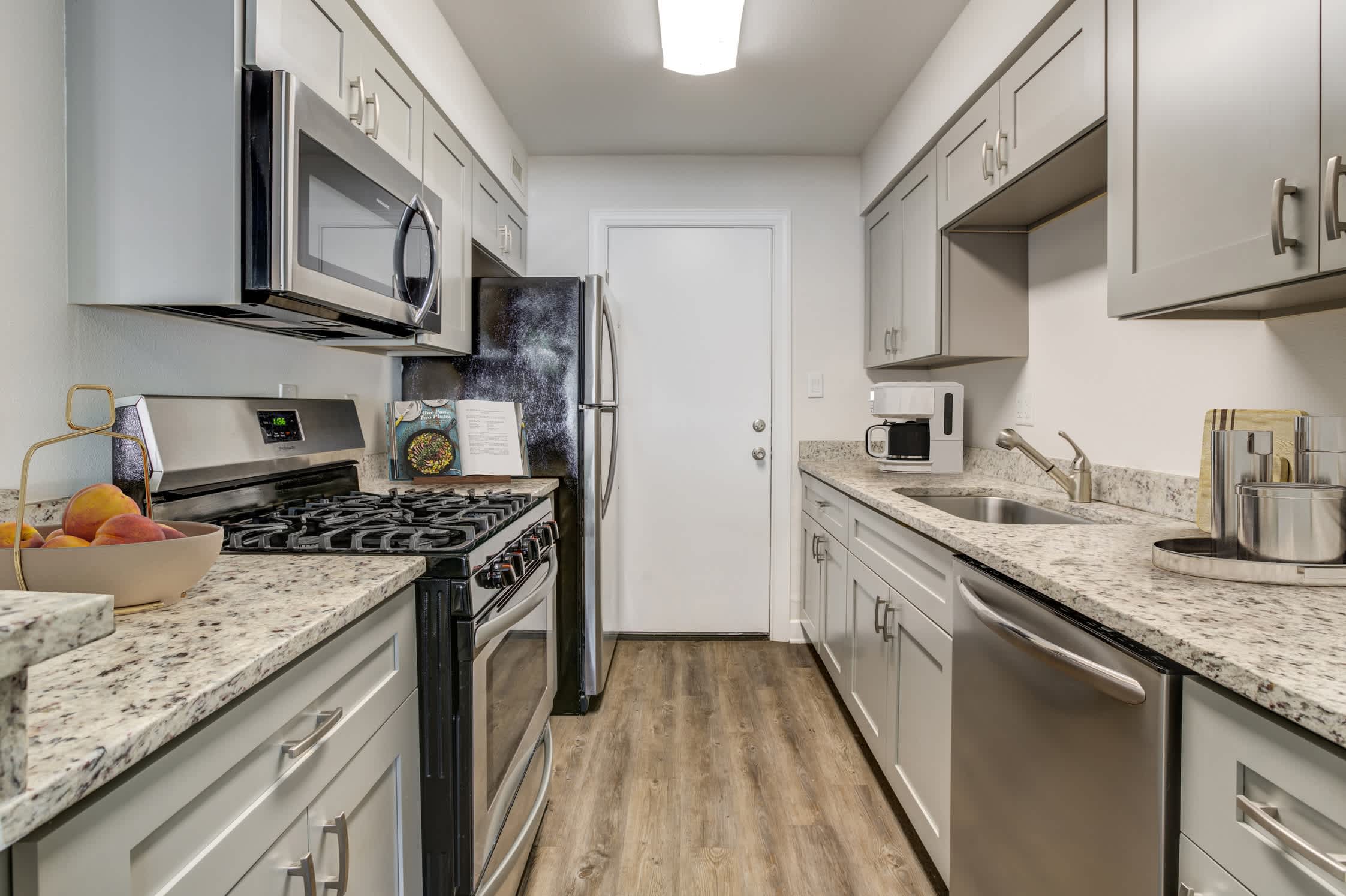 Square One Apartment Homes – photo 1