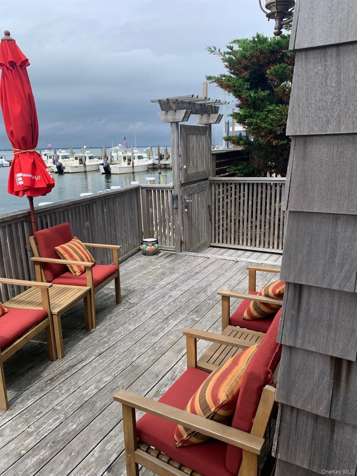 317 Bay Walk – photo 4