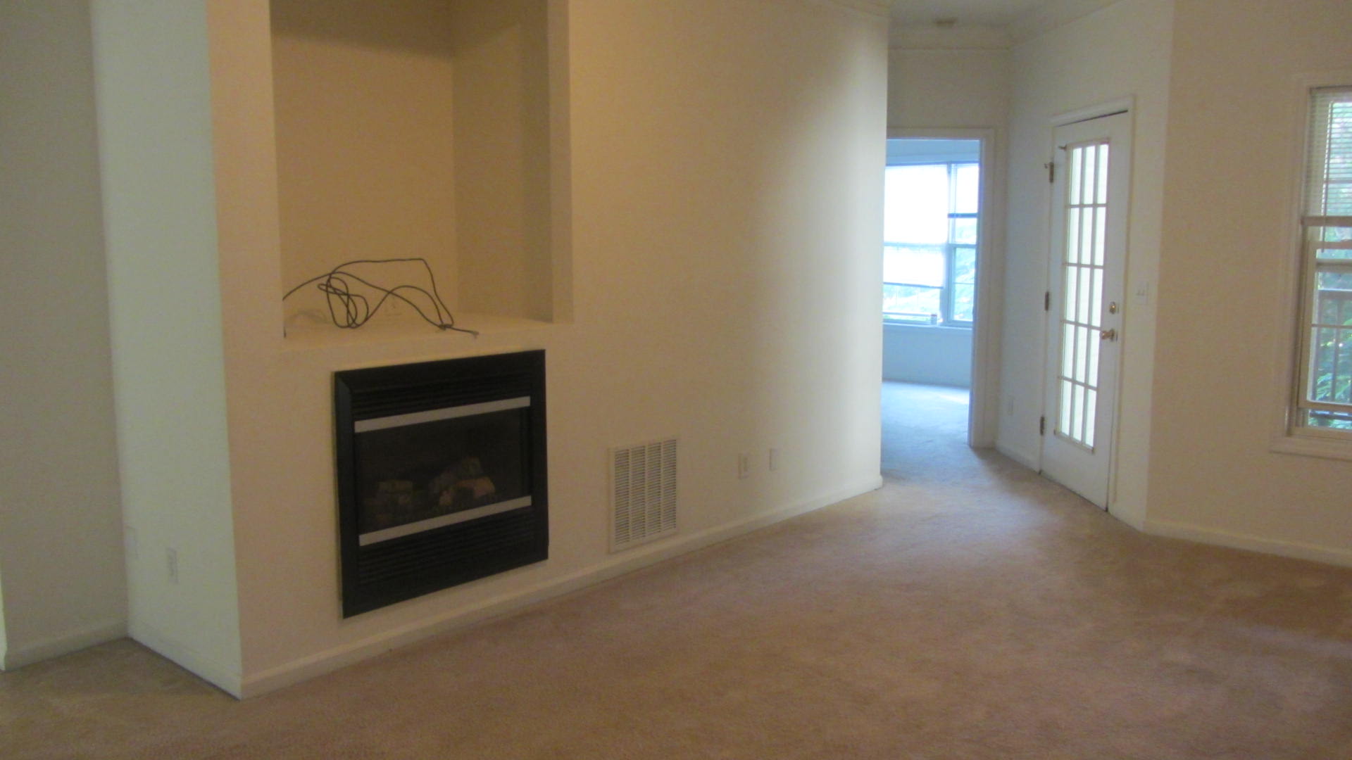 8849 Fairview Bluff – photo 1