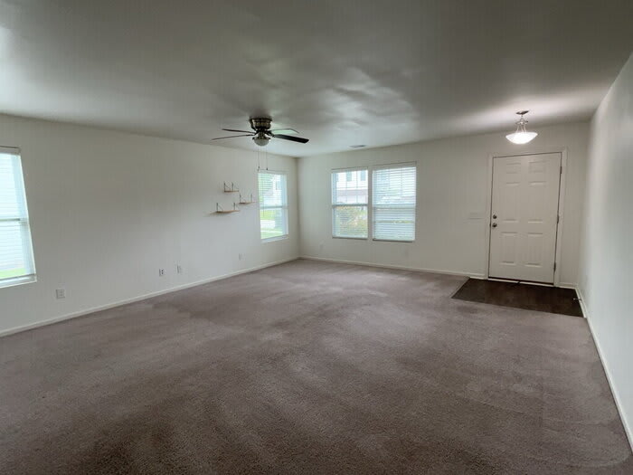 114 Rockingham Way – photo 3
