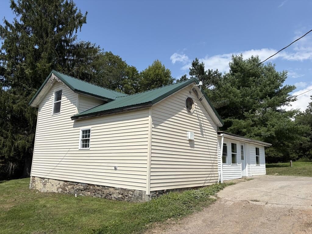 76 Brown Rd – photo 4