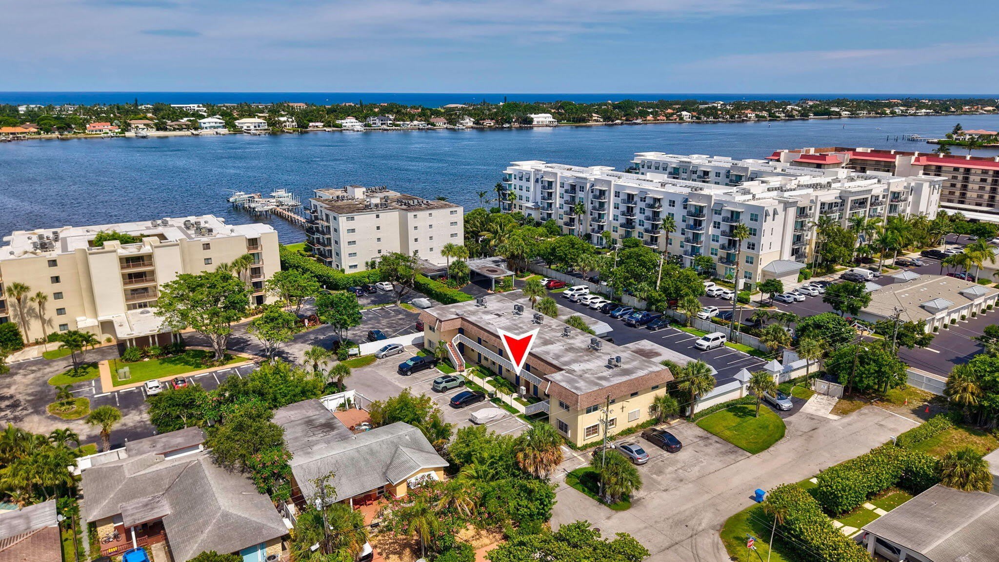 1204 S Lake Drive E – photo 1
