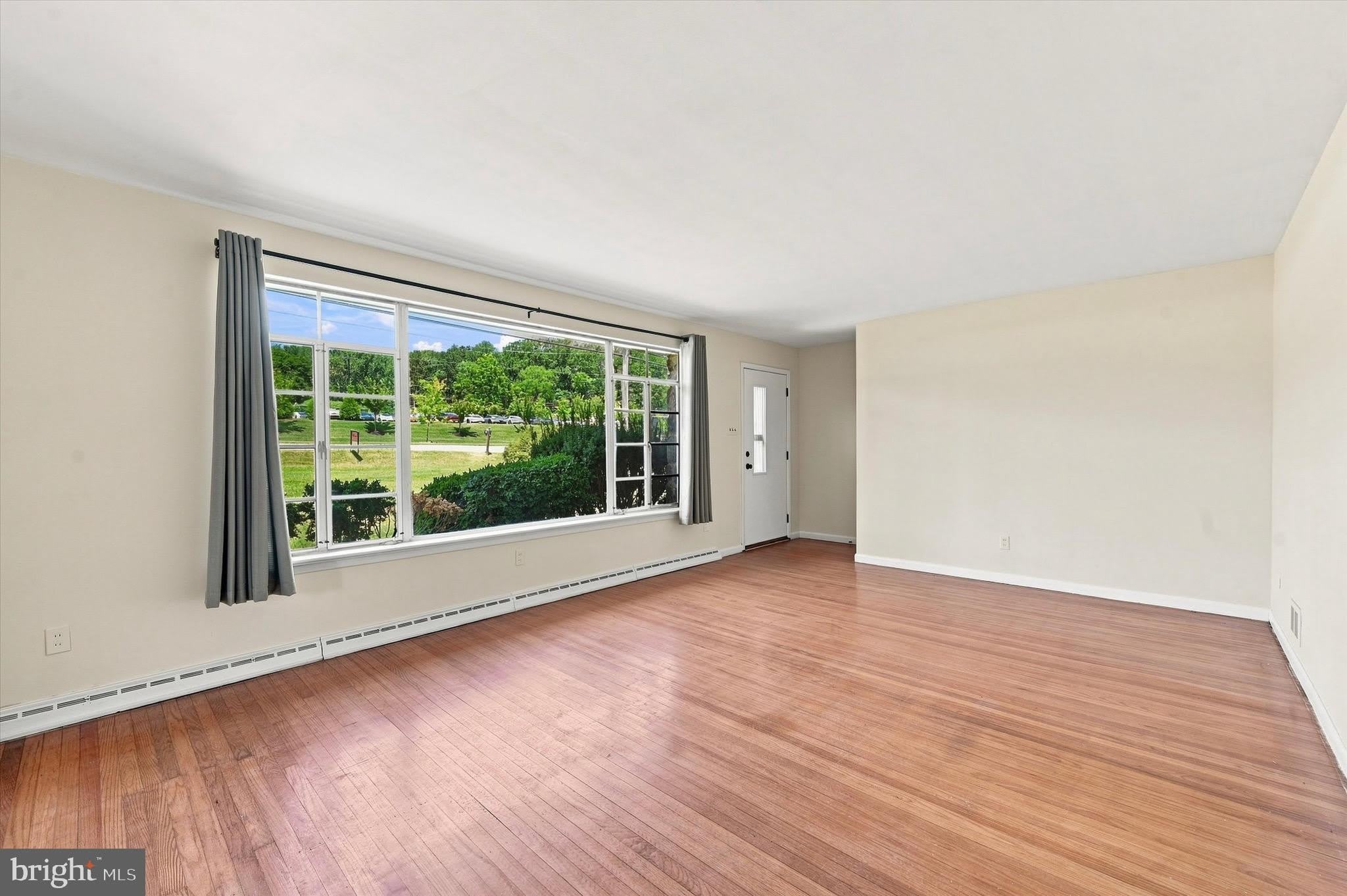 4022 W CHESTER Pike – photo 3