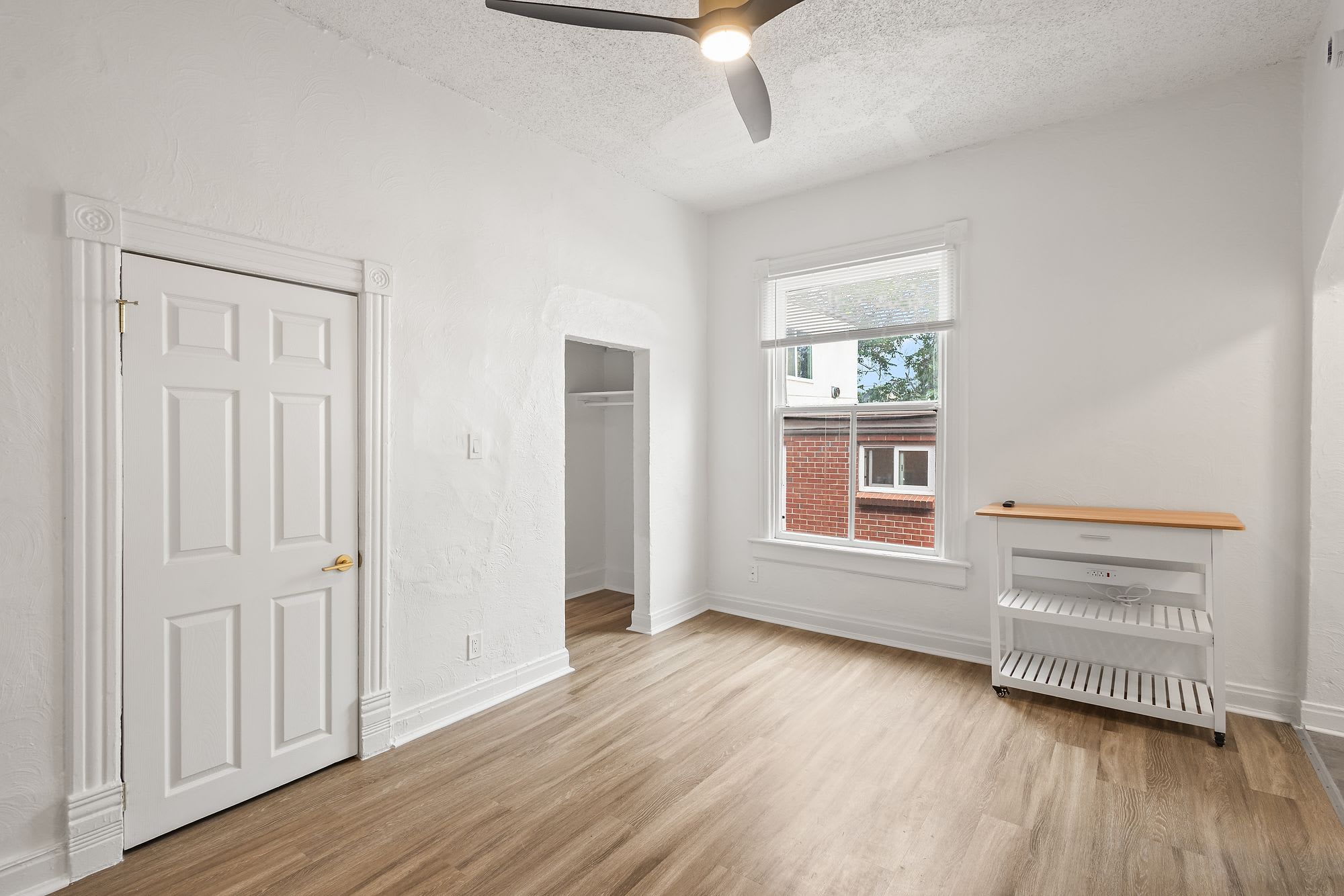 1325 Corona – photo 4