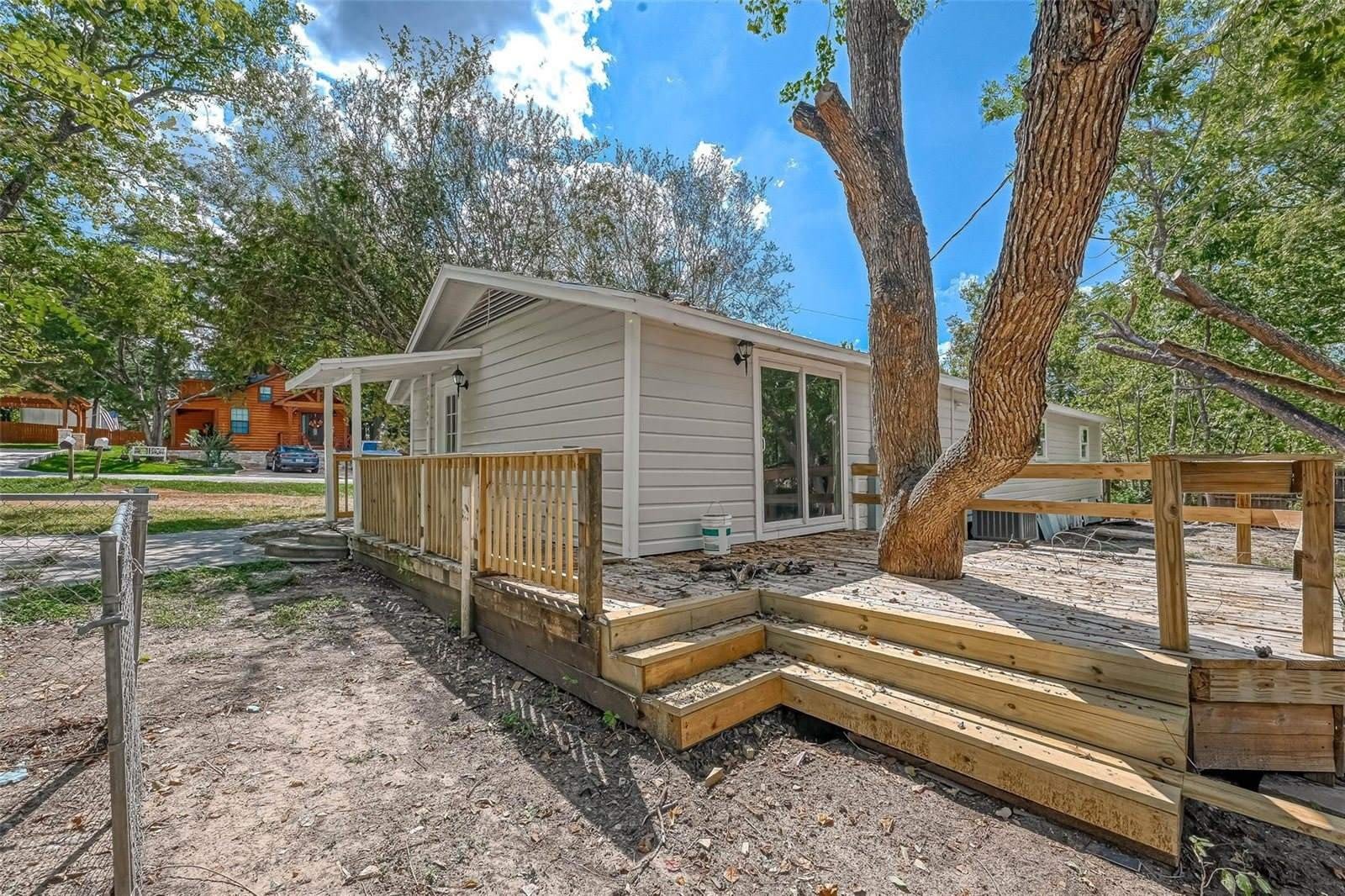 10694 Pine Street – photo 3