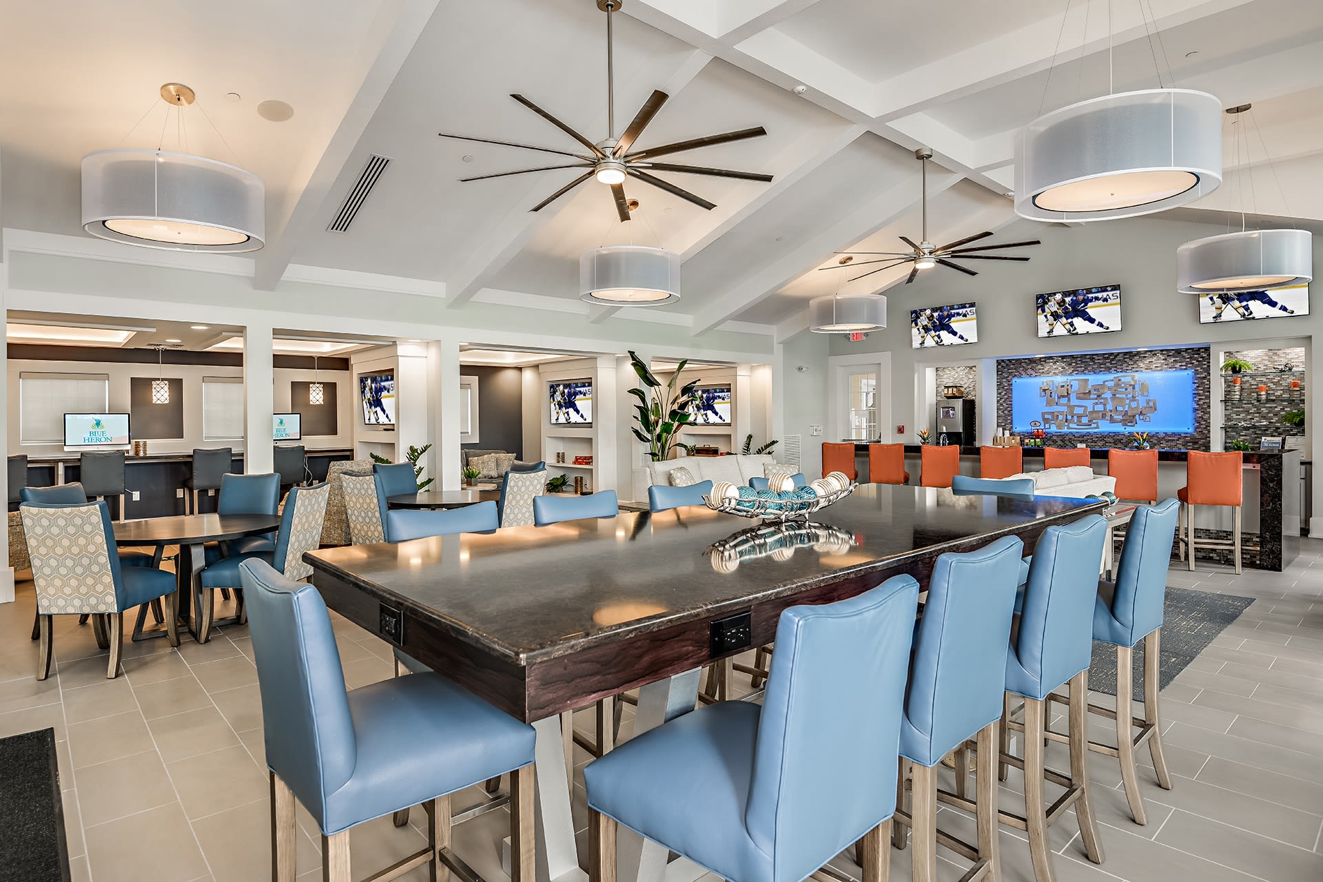7815 Lakeshore Drive – photo 4
