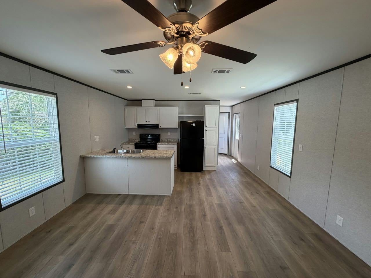 156 Lakeside Garden Circle – photo 2