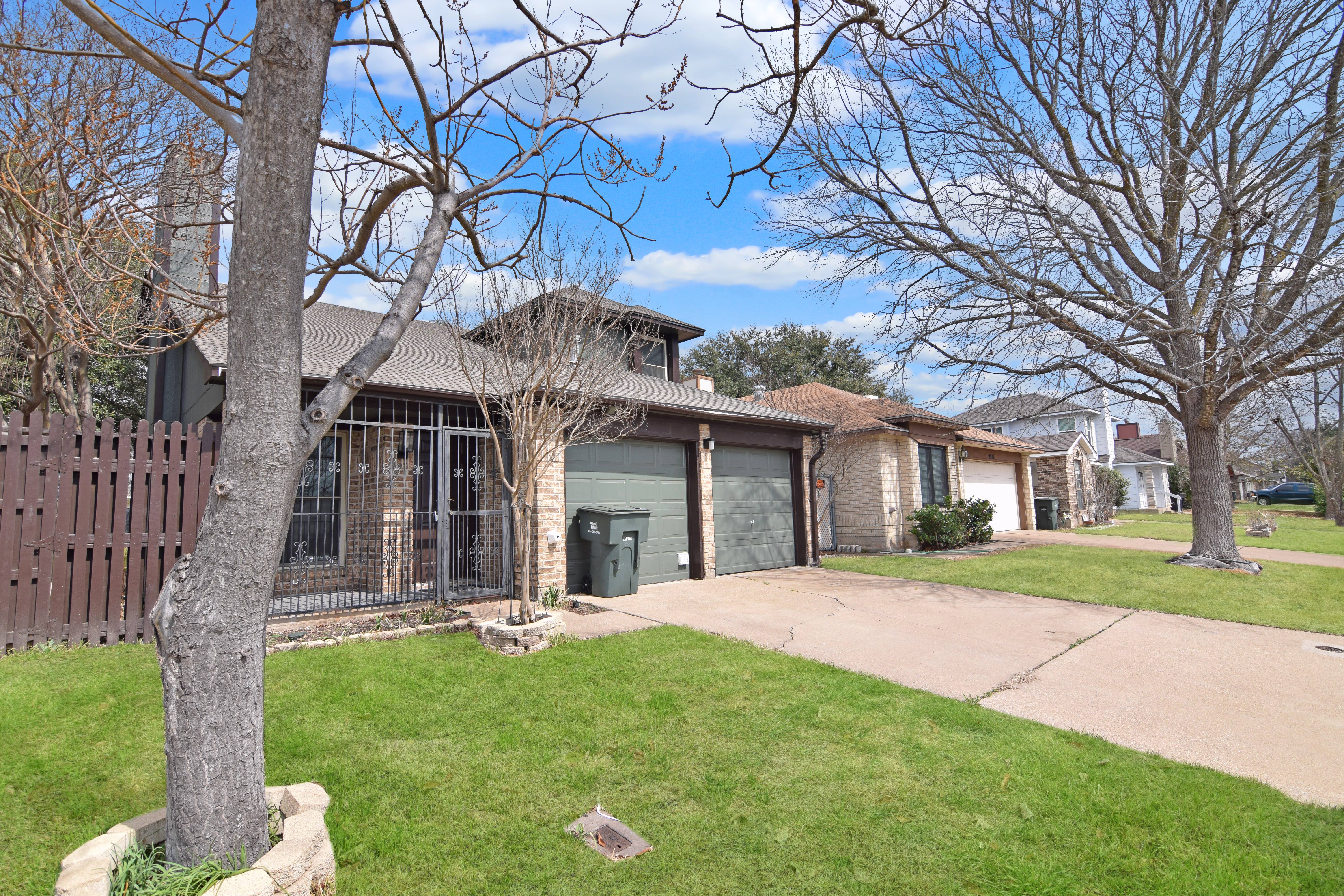 2518 Skyline Dr – photo 2