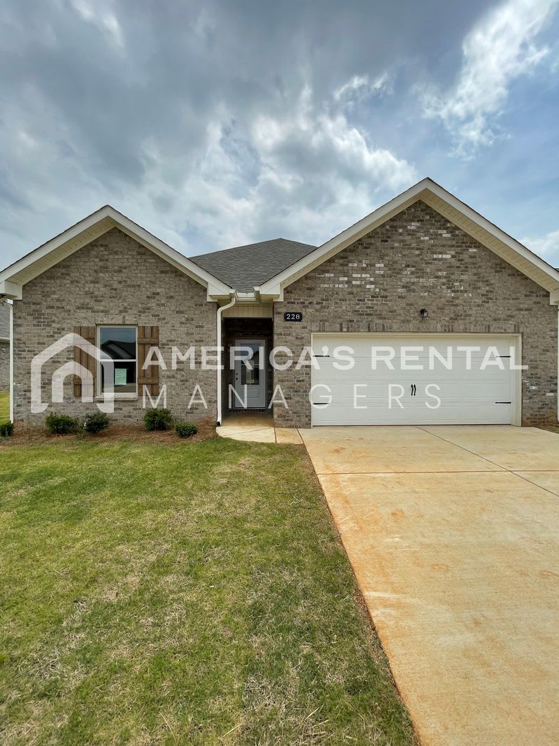 Move In Special Home For Rent In Meridianville Al Available Now Available To View Now Sign A 13 Month Lease By 8 31 26 To Receive Half Off One Month S Rent – photo 1