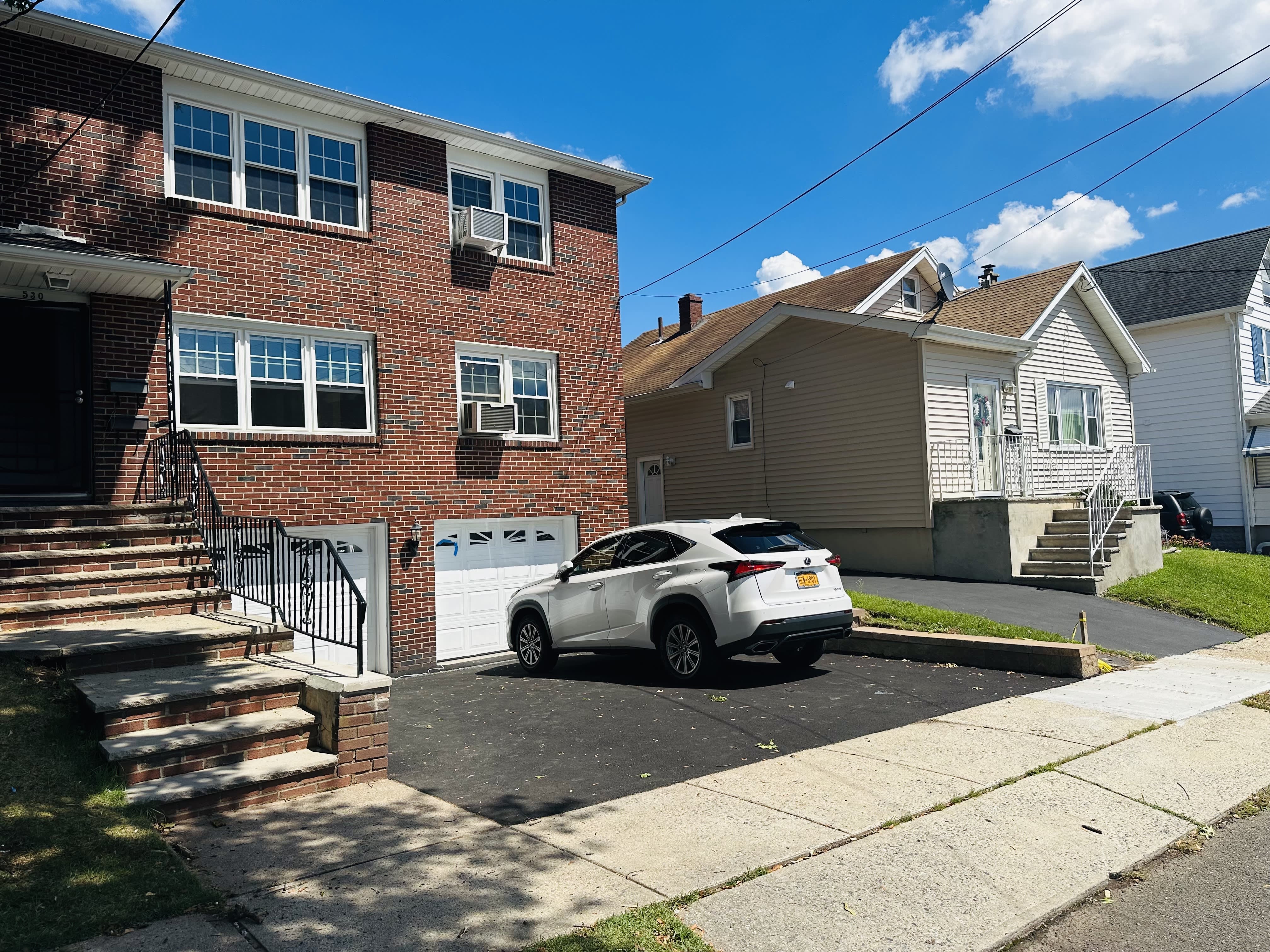530 Bernard Avenue – photo 1