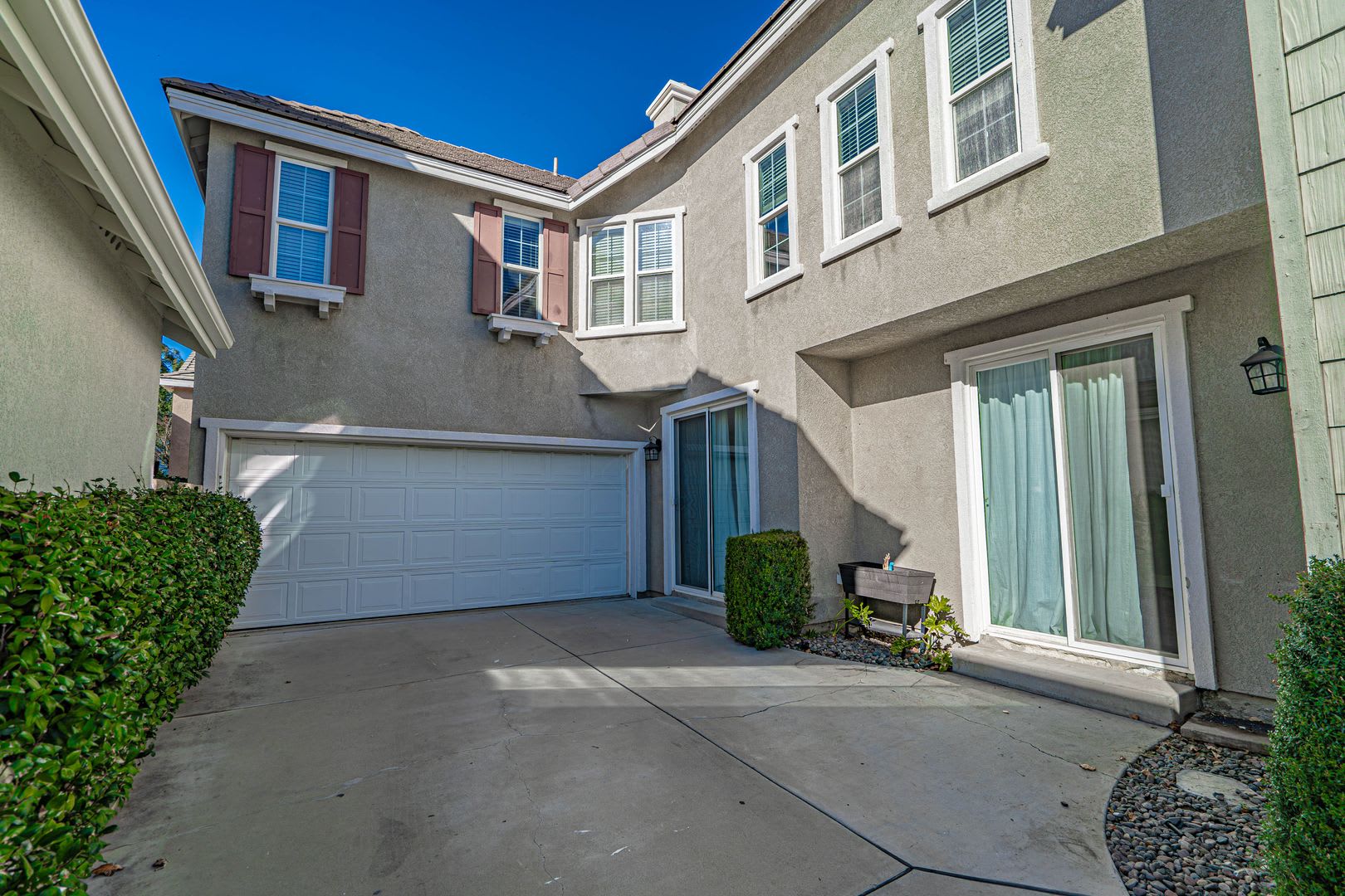 Bridgeport 4 Bedroom Home for Rent in Valencia! – photo 2