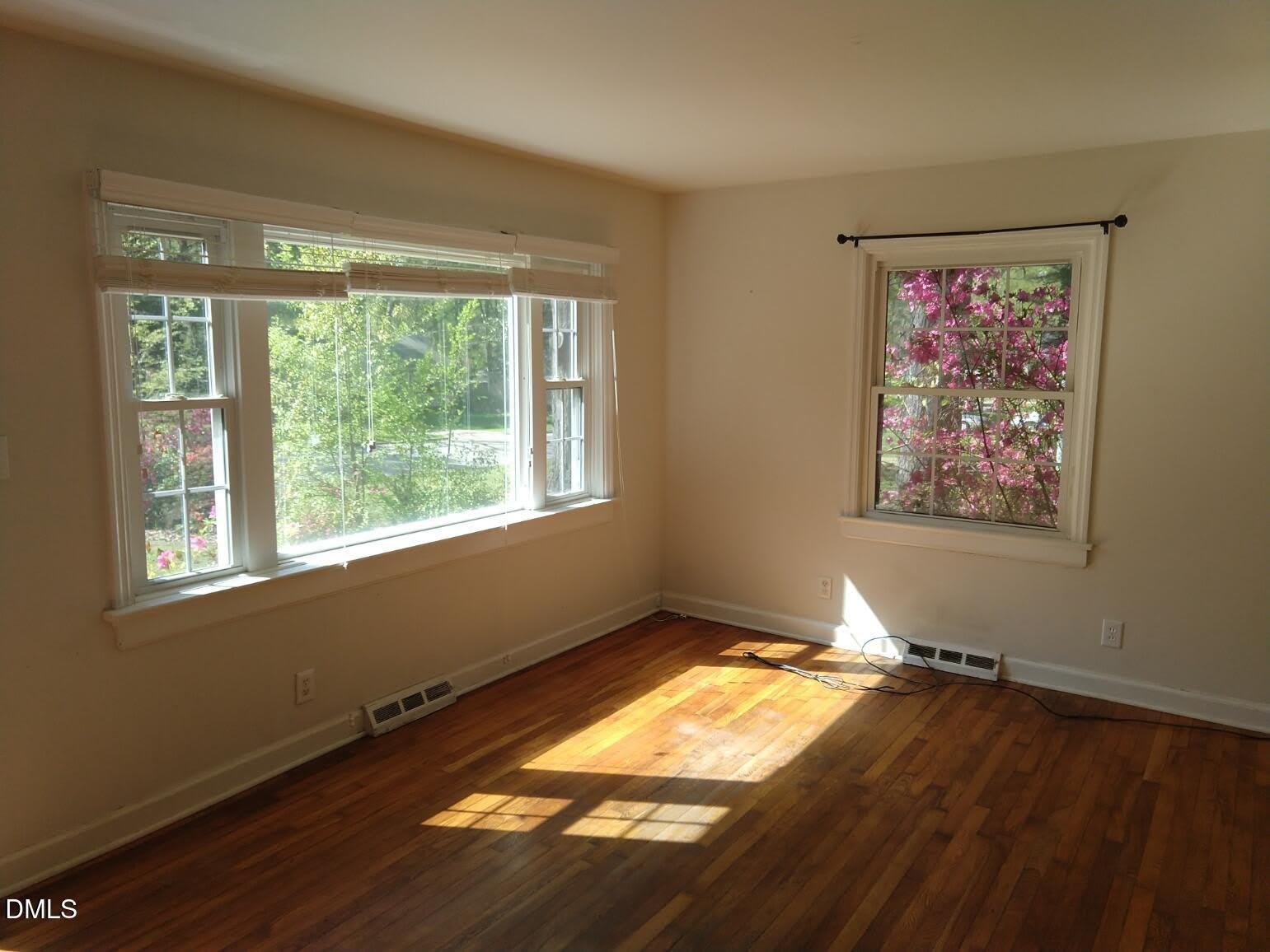 229 Urban Drive – photo 3