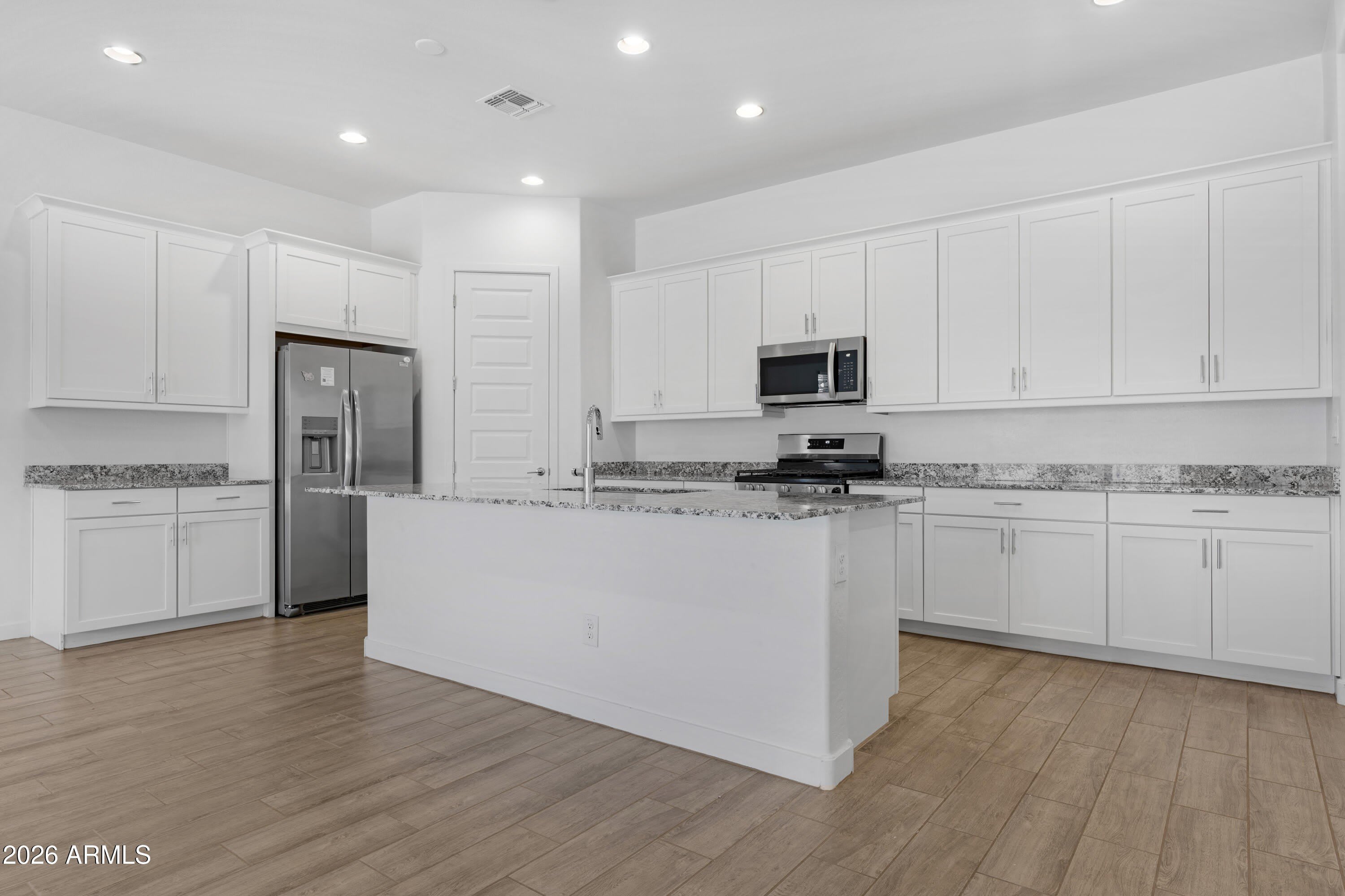 20132 W Catalina Drive – photo 3