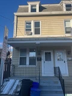 663 Spring Garden Street – photo 1