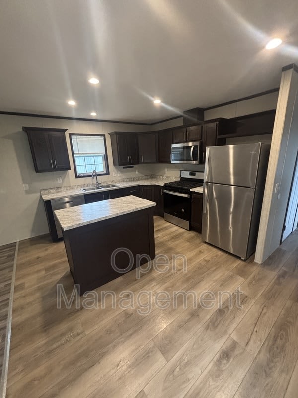 243 Kathy Circle – photo 1