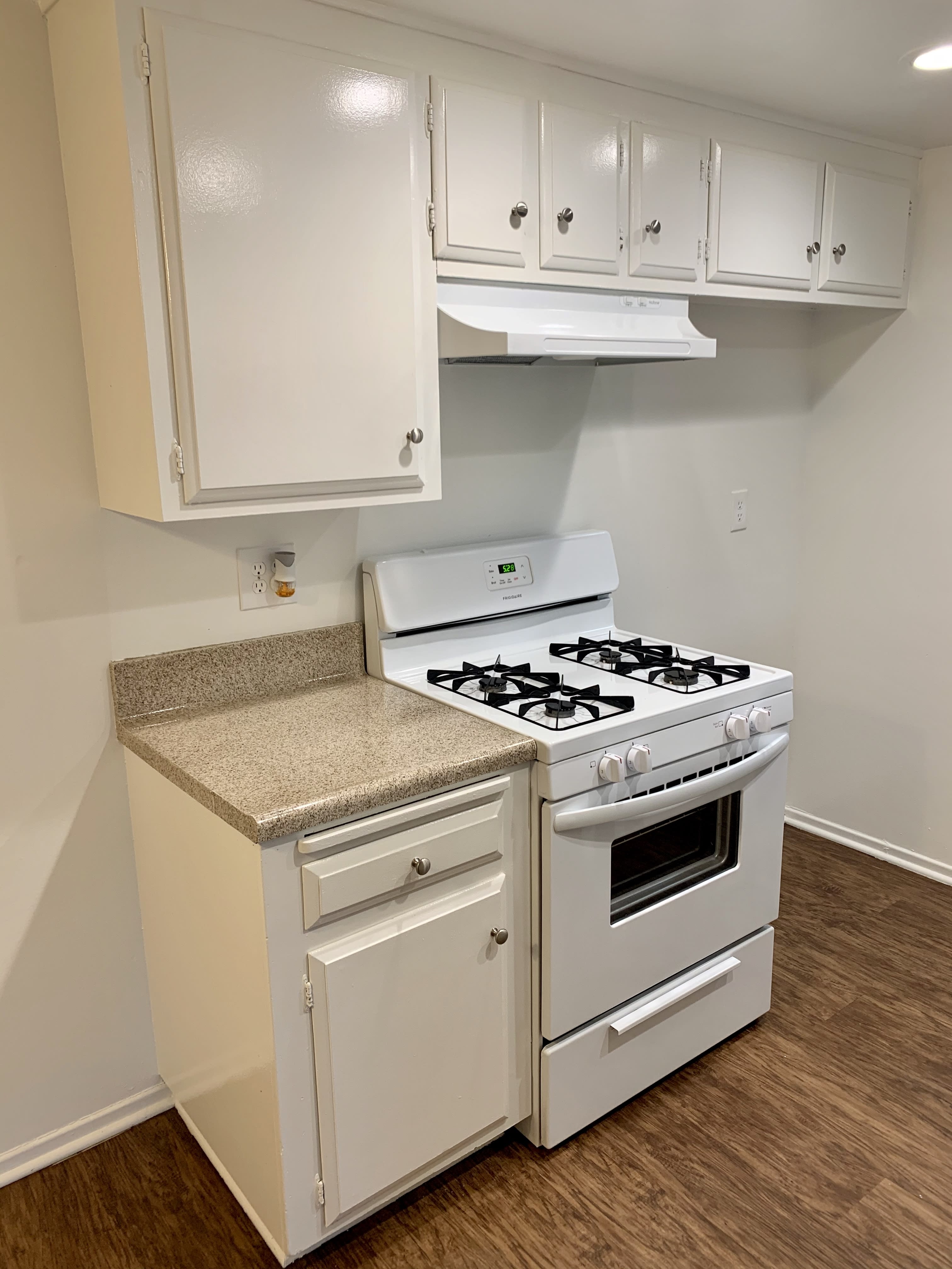 1681 West Tedmar Avenue – photo 3