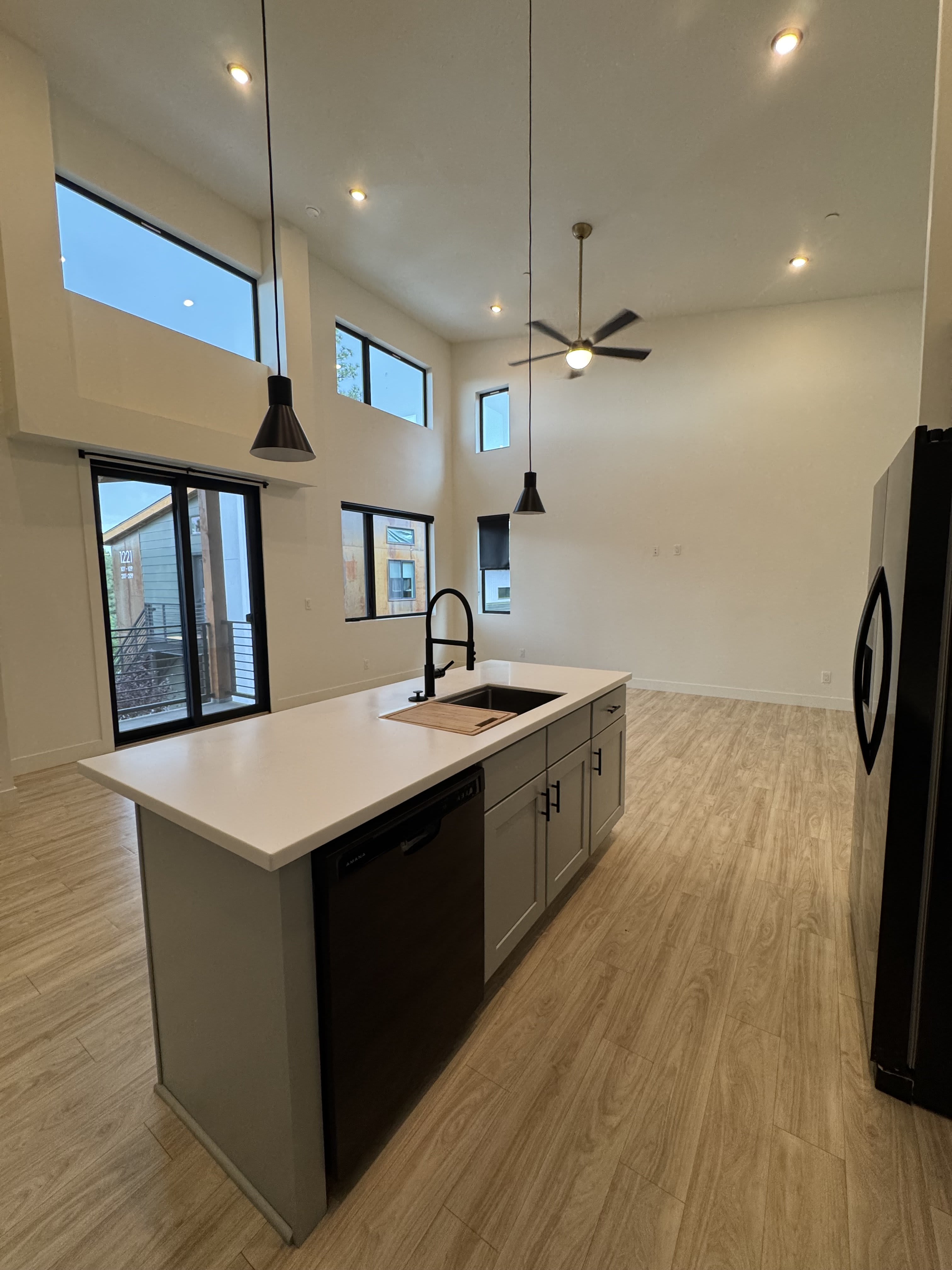 1221 East Emma Drive – photo 4