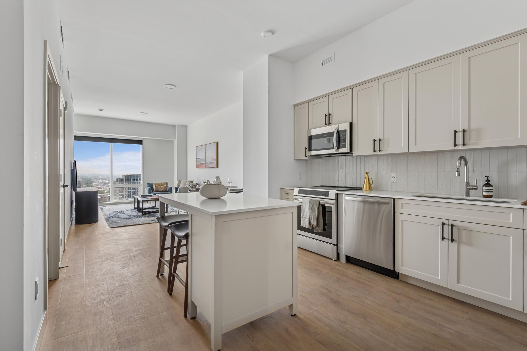 Seraph Luxury Downtown Apartments – photo 5