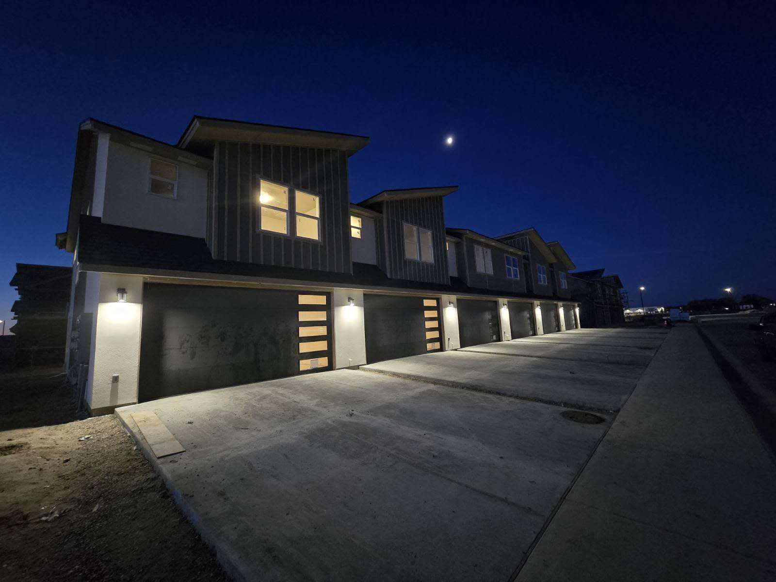 5010 Forest Drive – photo 3