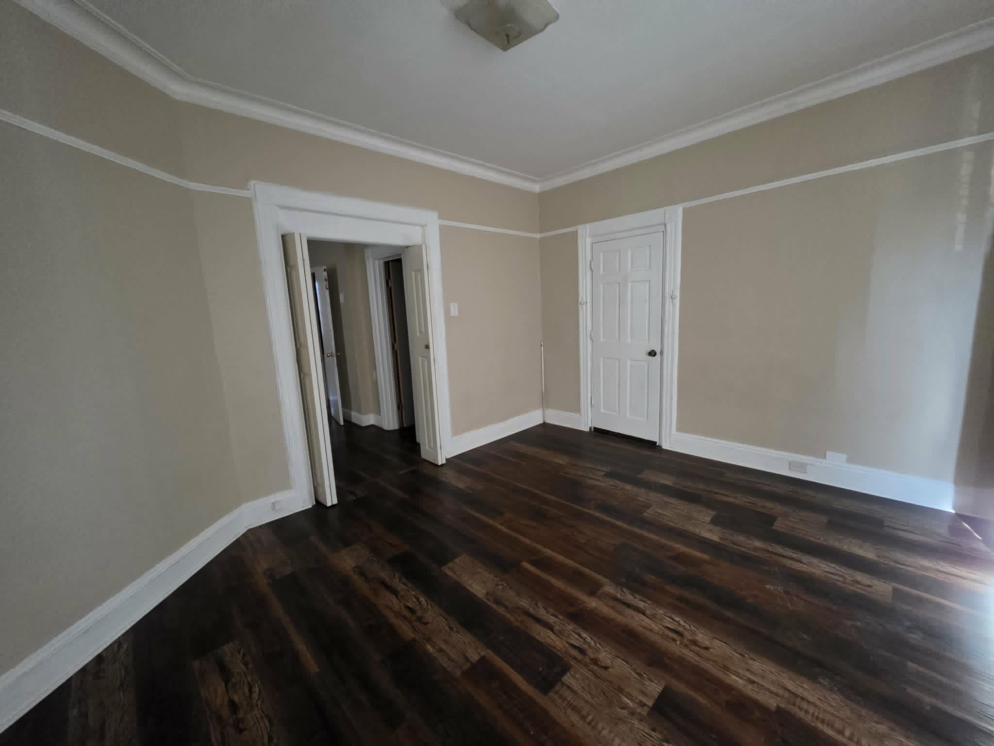 17 Orient Avenue – photo 5