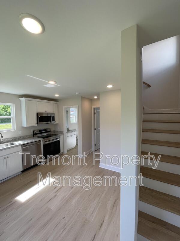 1922 South Watkins Street ADU – photo 3