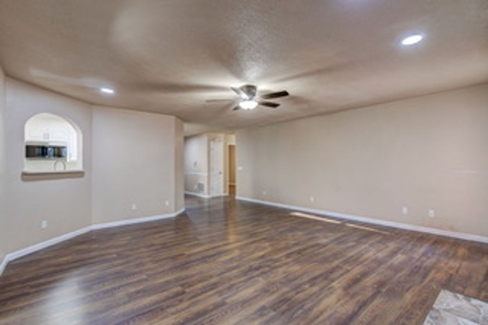 212 Running Deer Drive – photo 4