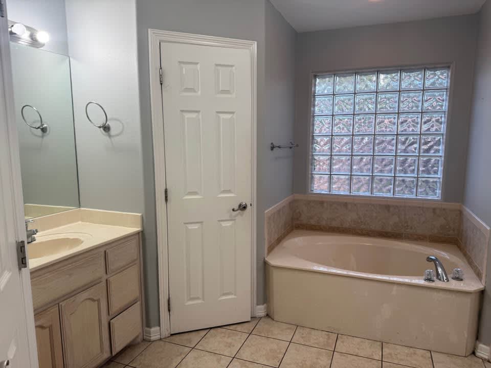 2204 North 48th Street – photo 4
