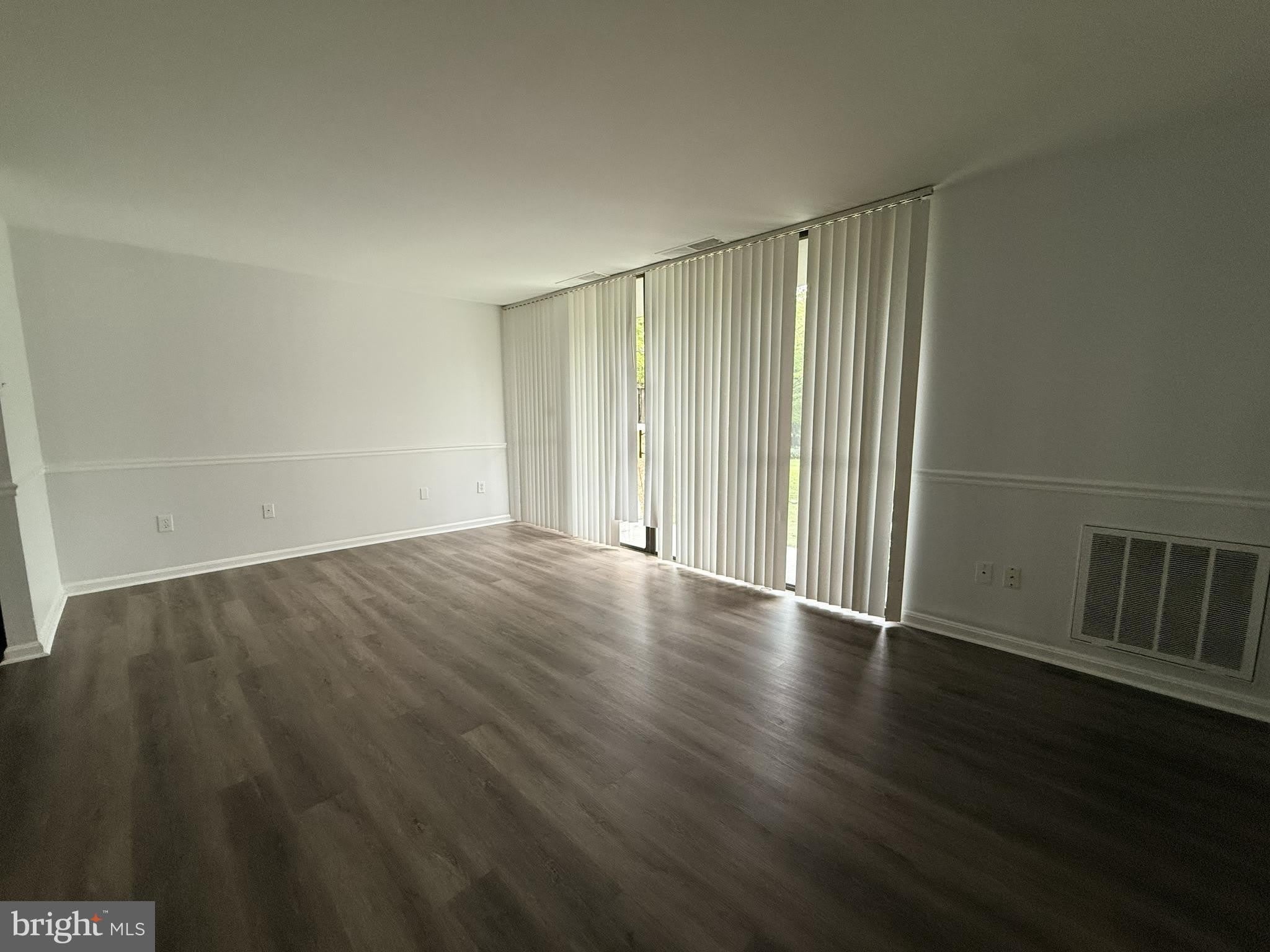 784 QUINCE ORCHARD Boulevard – photo 5