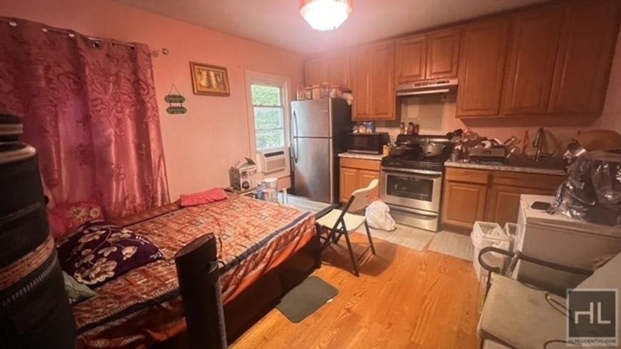 3322 FARRAGUT ROAD – photo 2