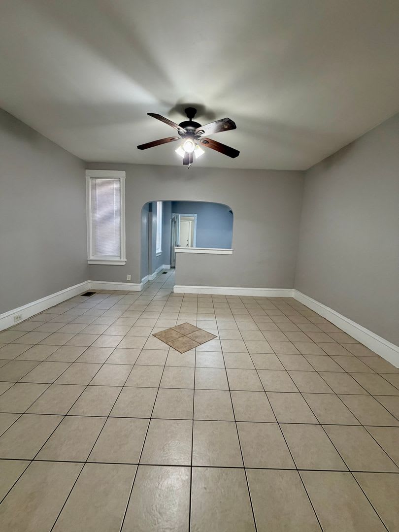 Spacious 4-Bedroom Paschall Rental with Large Backyard – photo 4