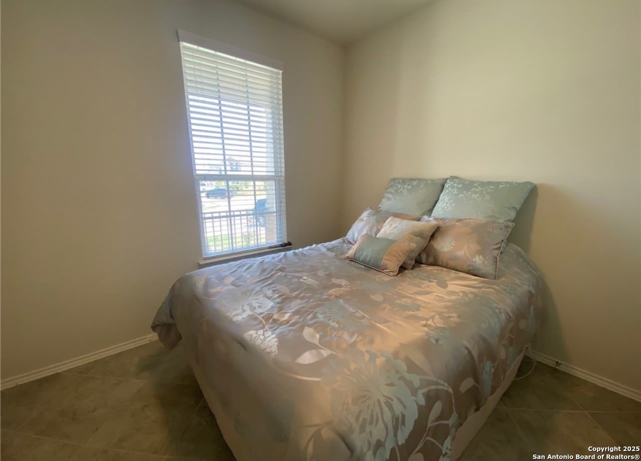 212 LYRE LEAF DR – photo 4