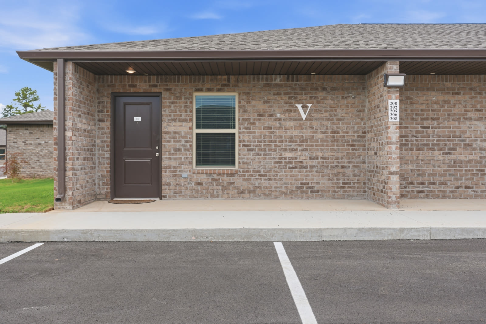 125 Oakley Place – photo 1