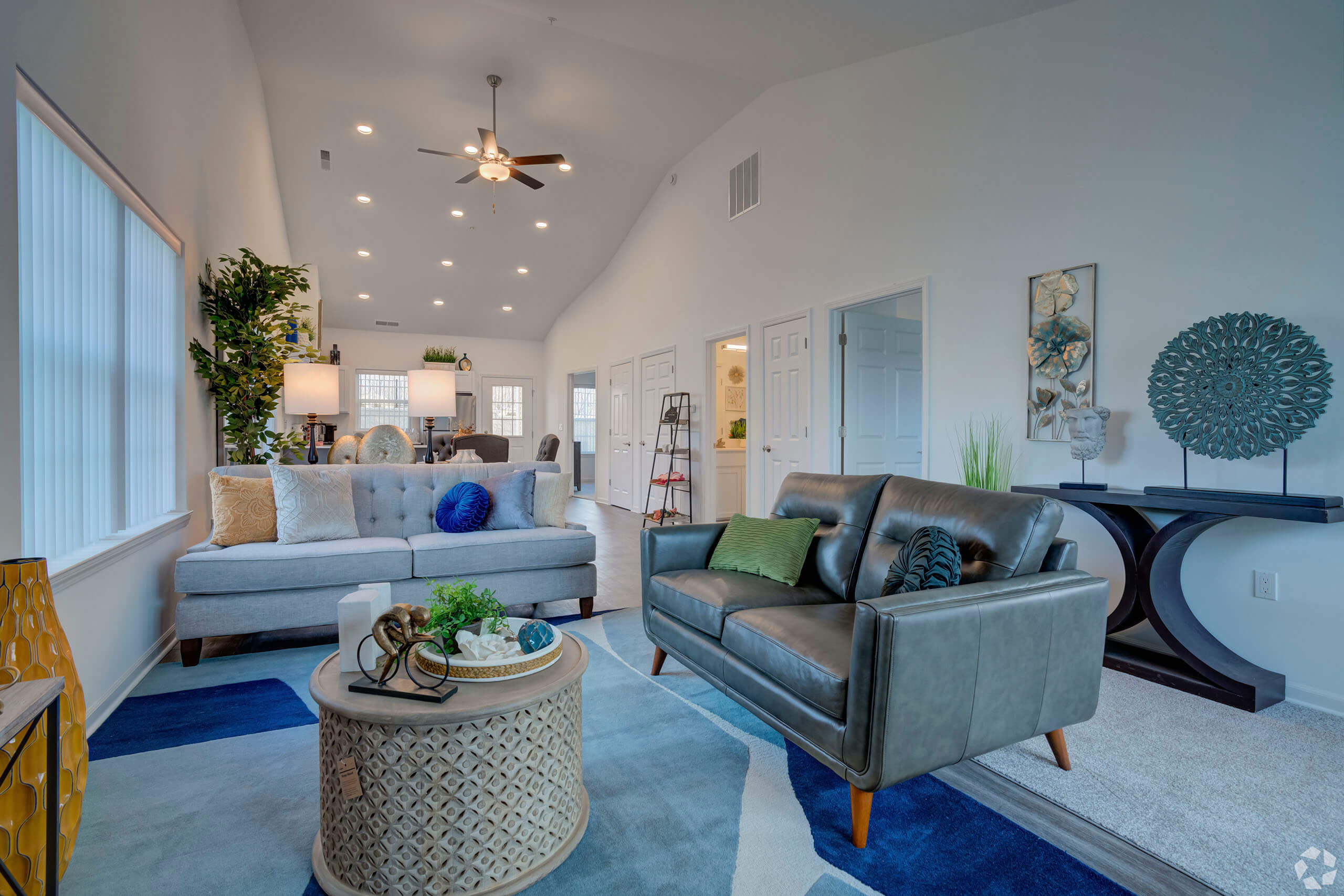 1615 Town Commons Drive – photo 4