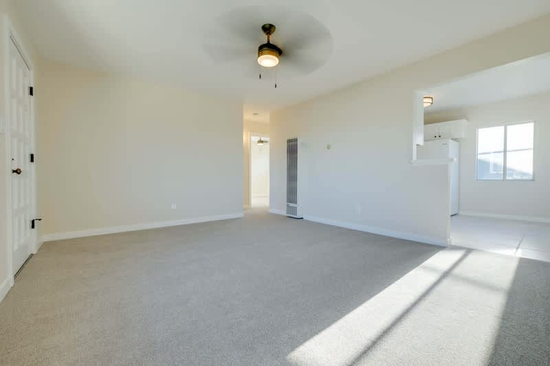 4358 38Th Street – photo 3