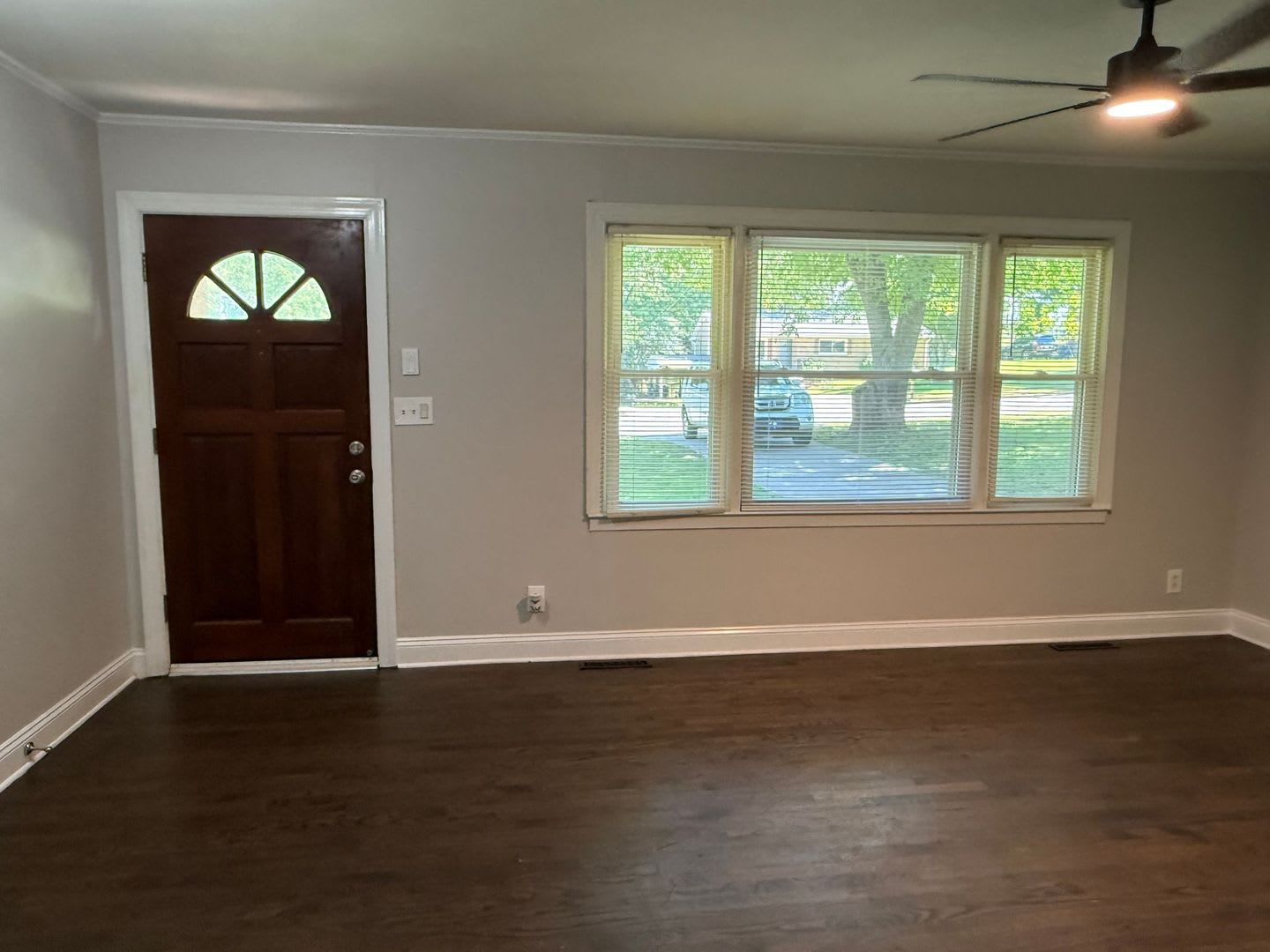 4 Bedroom 2 Bathroom Brick Home – photo 3