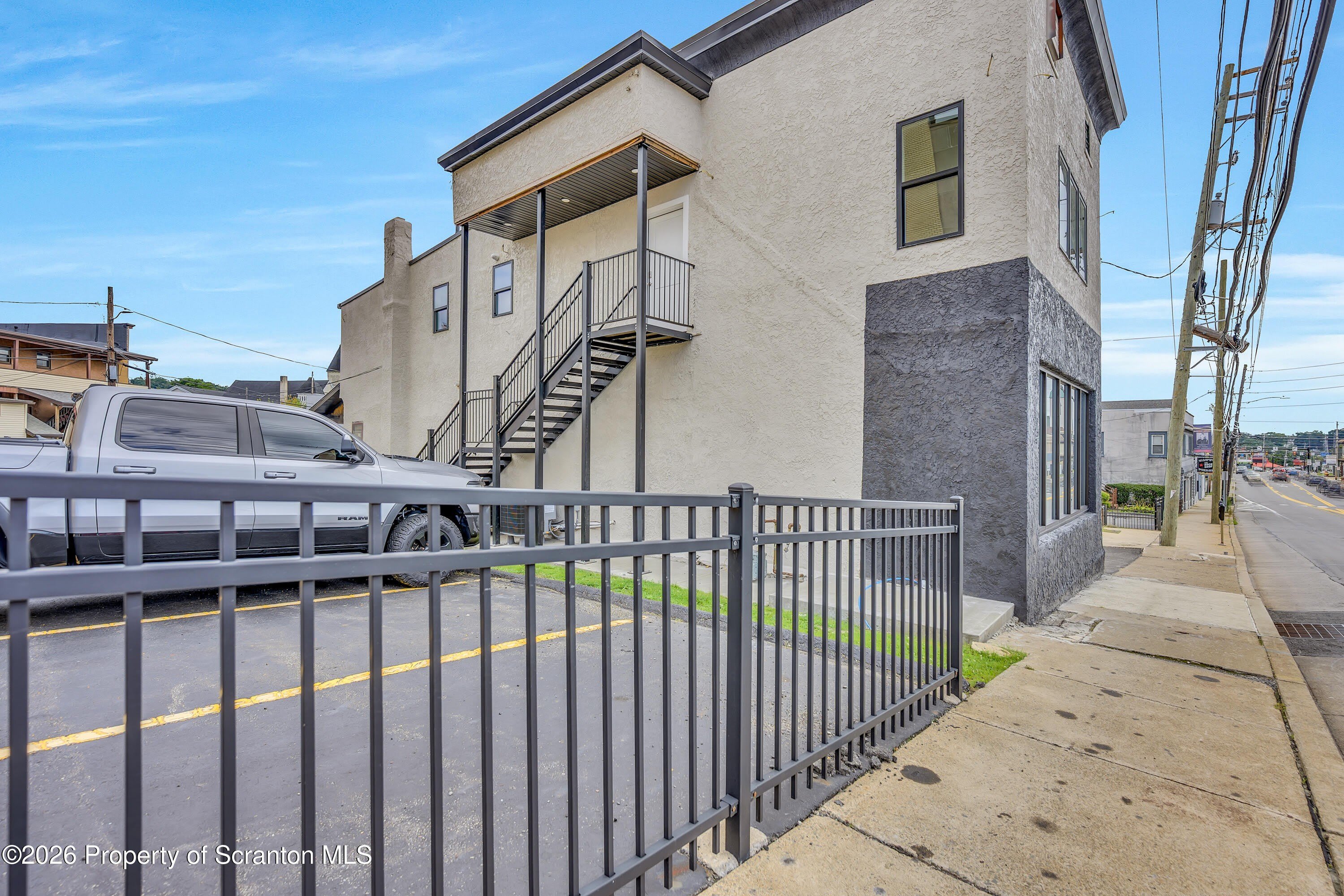 111 S Blakely Street – photo 2