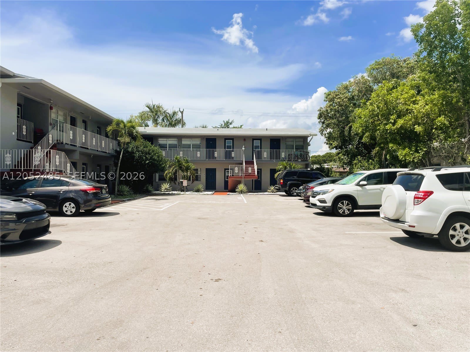 1830 Cleveland St – photo 2