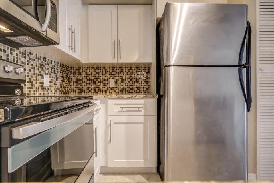 140 Yacht Club Way – photo 4