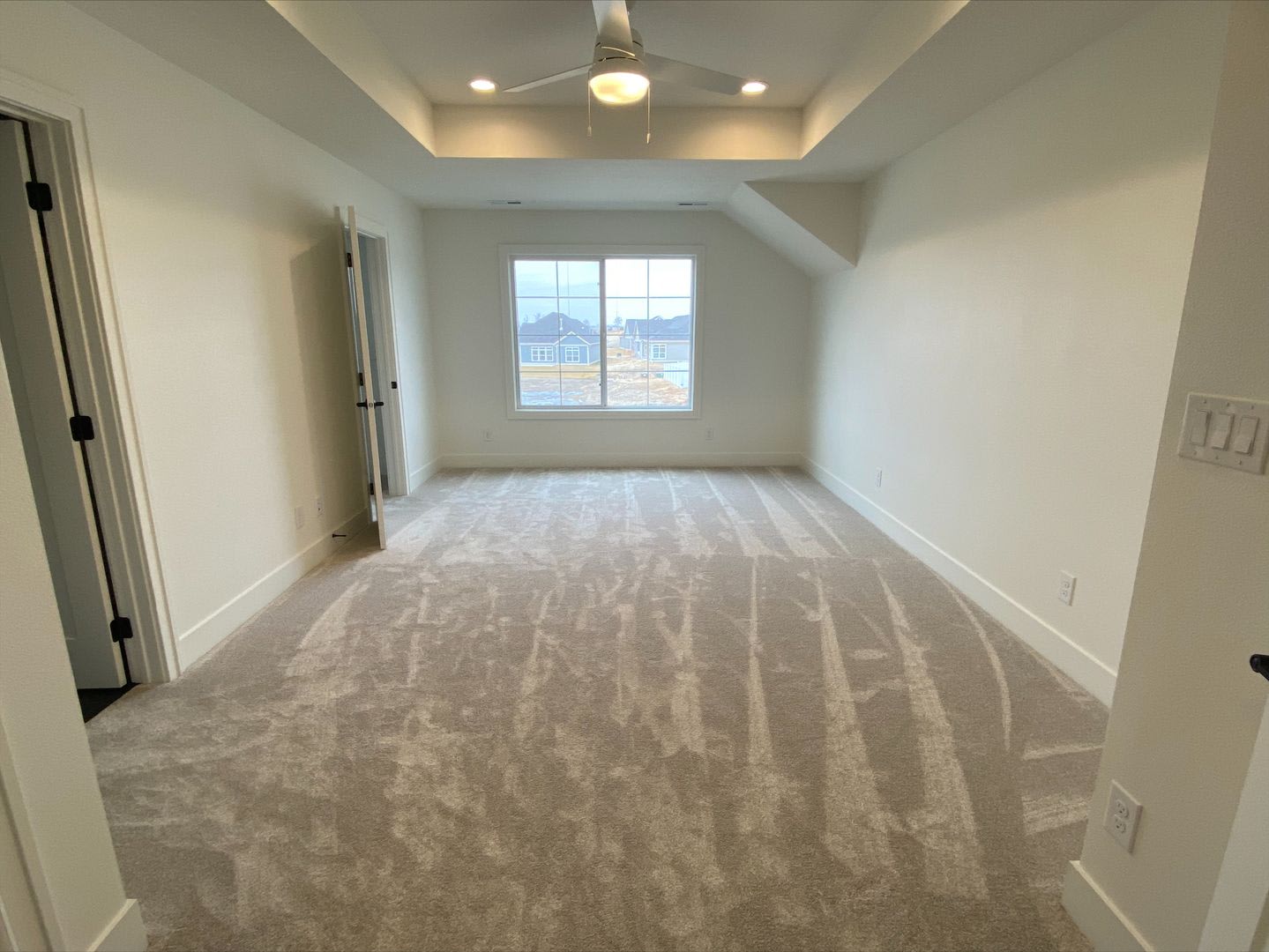 211 62nd – photo 5