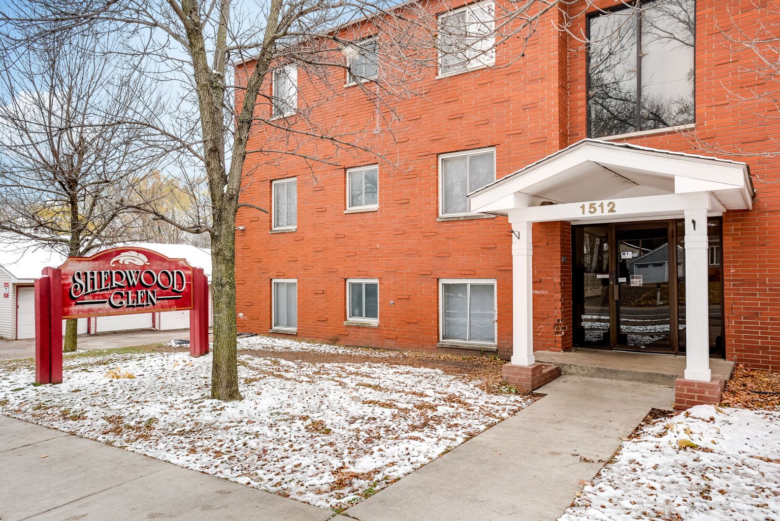 1492 County Road B East 307 – photo 1